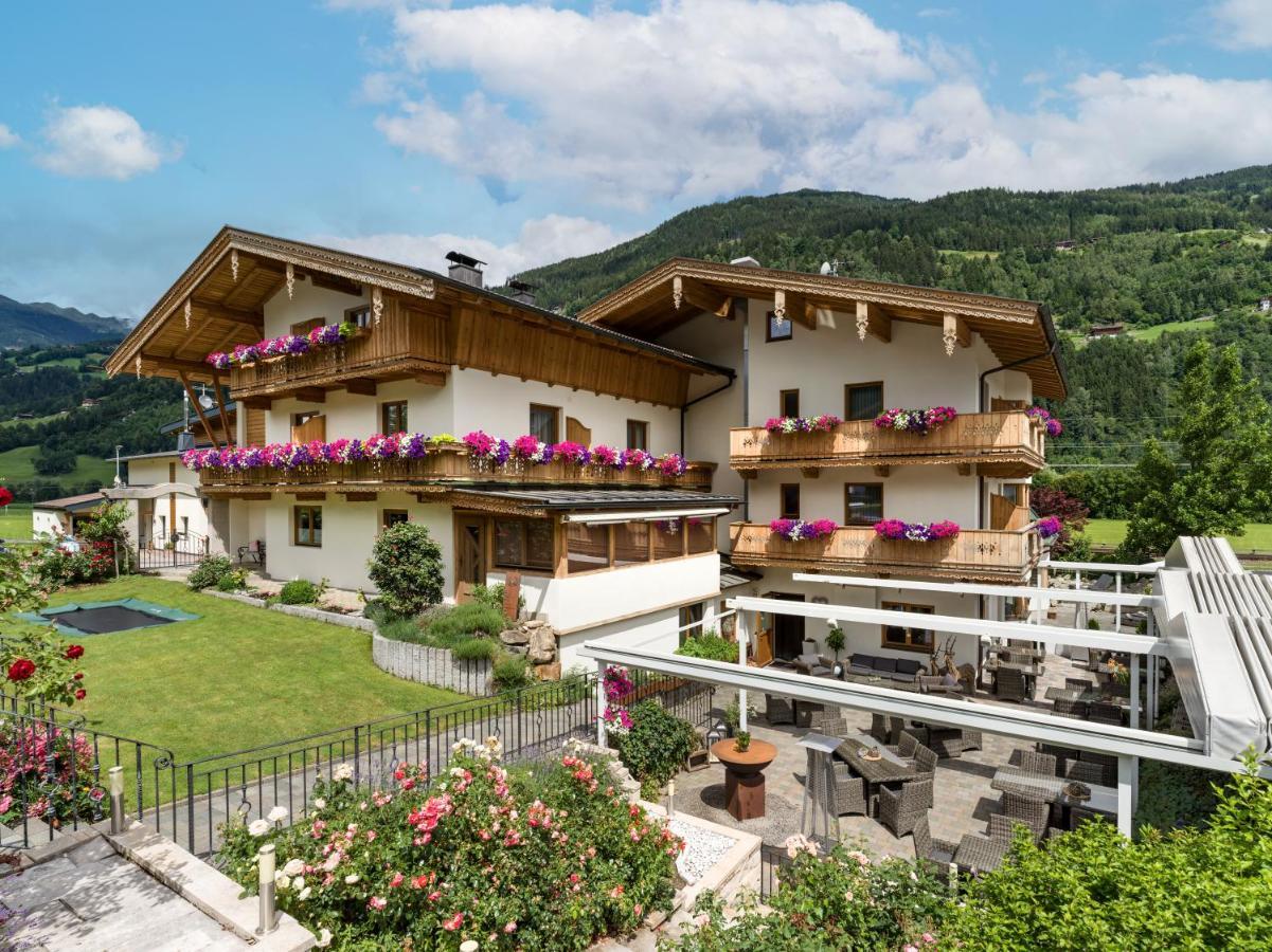 Landhaus Alpenherz Aschau Im Zillertal Exteriér fotografie